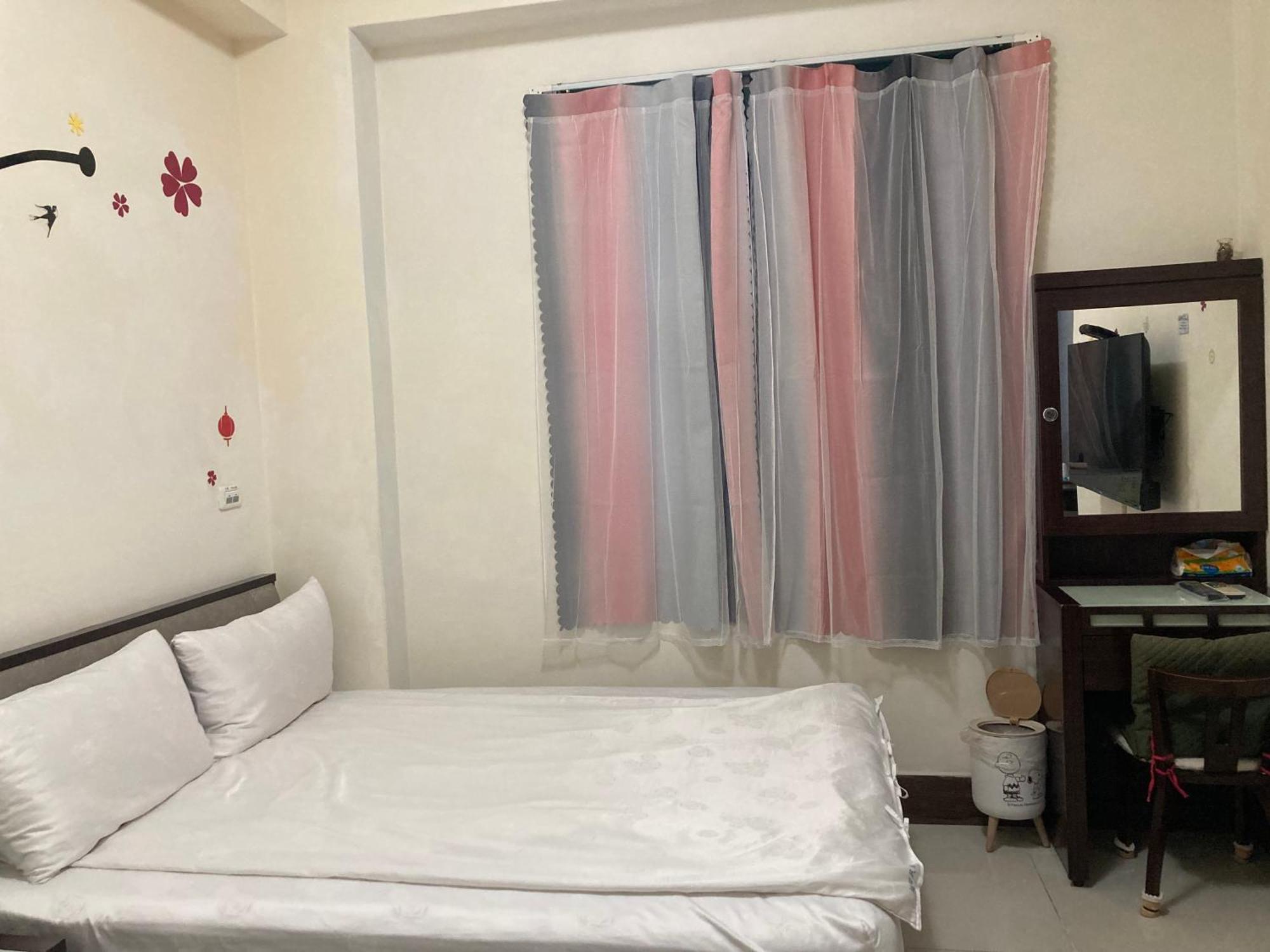 Guanshan Fukuda Homestay Ngoại thất bức ảnh