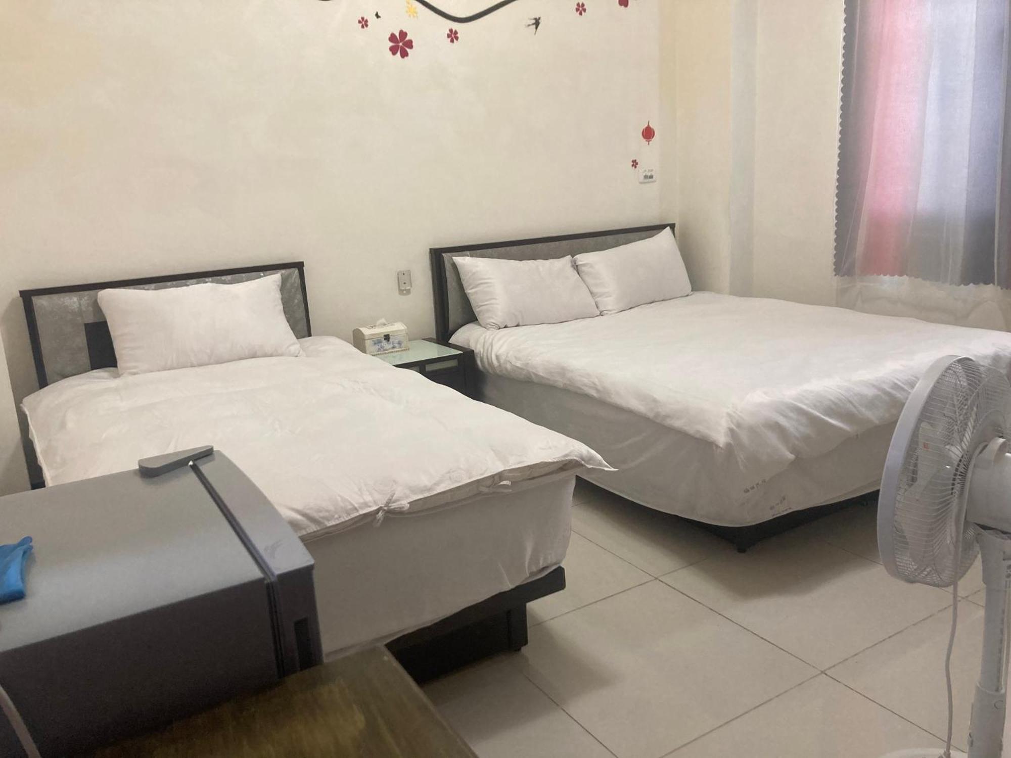Guanshan Fukuda Homestay Ngoại thất bức ảnh